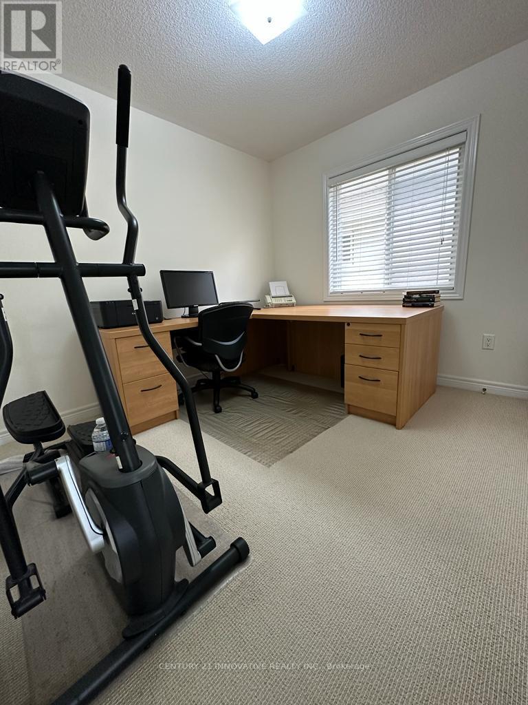13 FAIRSERVICE DR