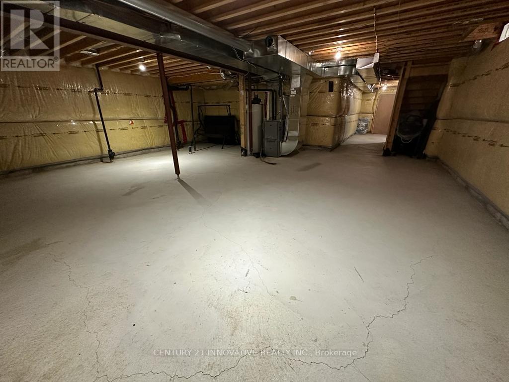 13 FAIRSERVICE DR