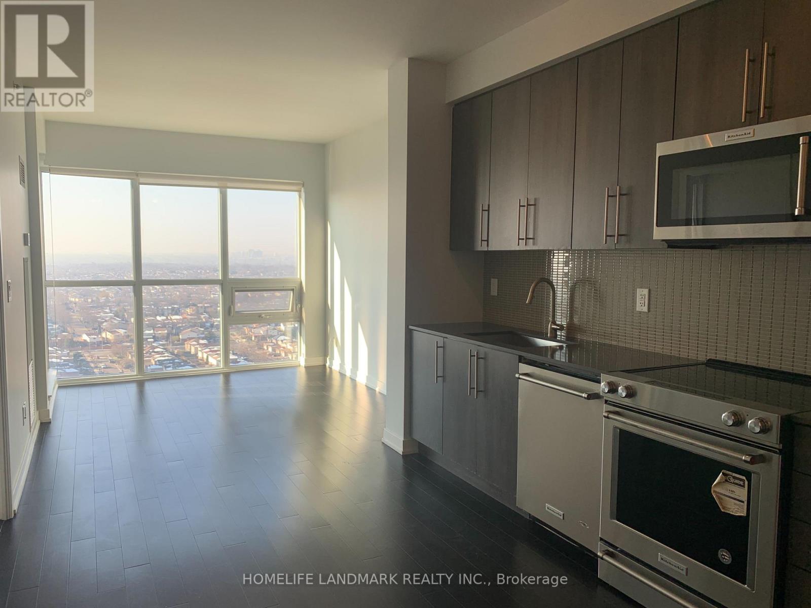 #2111 -4011 BRICKSTONE MEWS, #2111