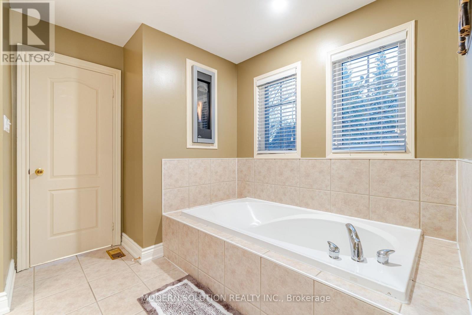4826 FULWELL RD