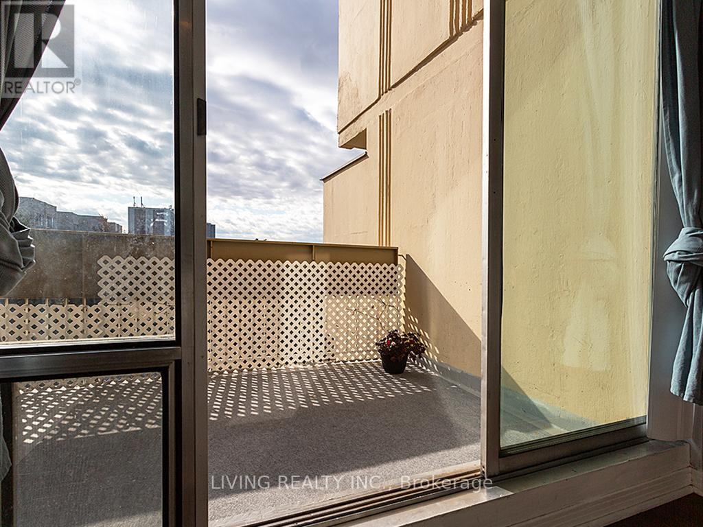 #502 -1300 MARLBOROUGH RD, #502