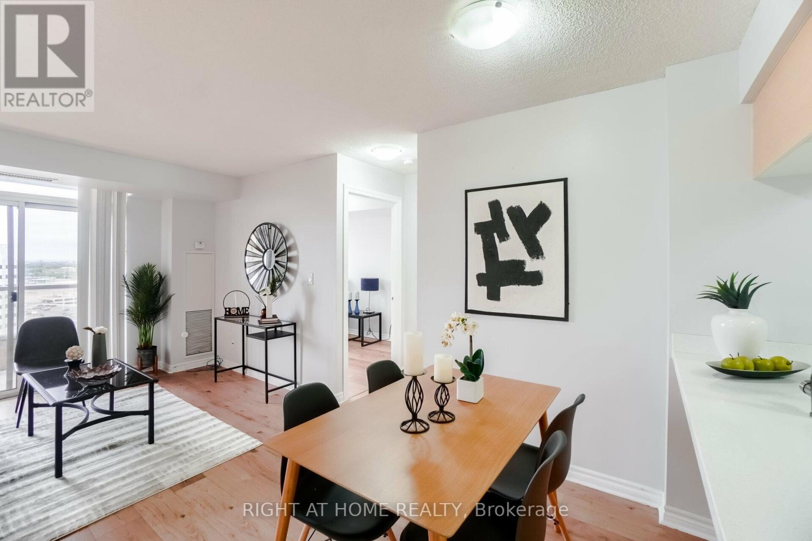 #1622 -3888 DUKE OF YORK BLVD, #1622