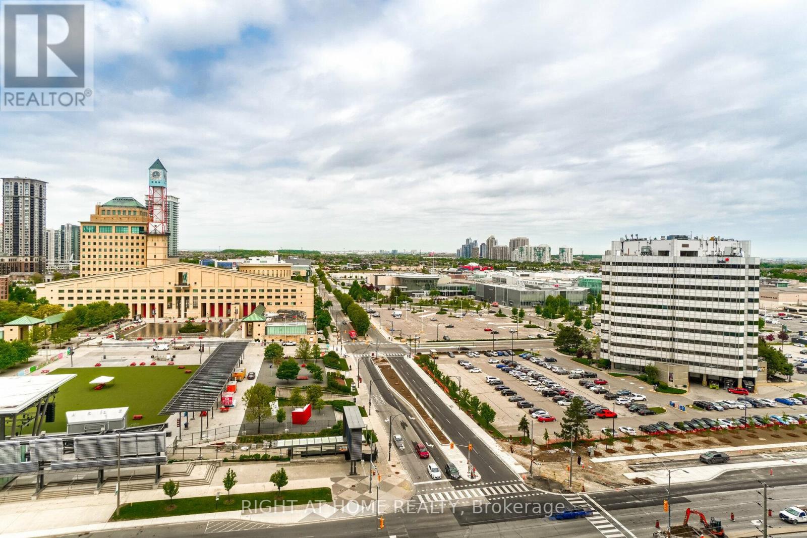 #1622 -3888 DUKE OF YORK BLVD, #1622