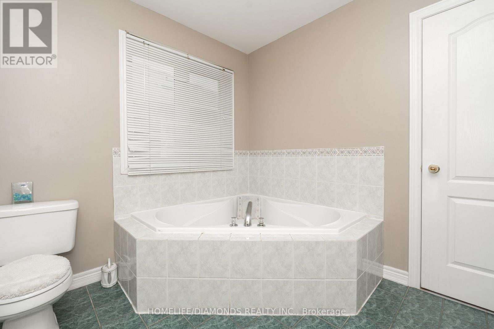 7173 VILLAGE WALK