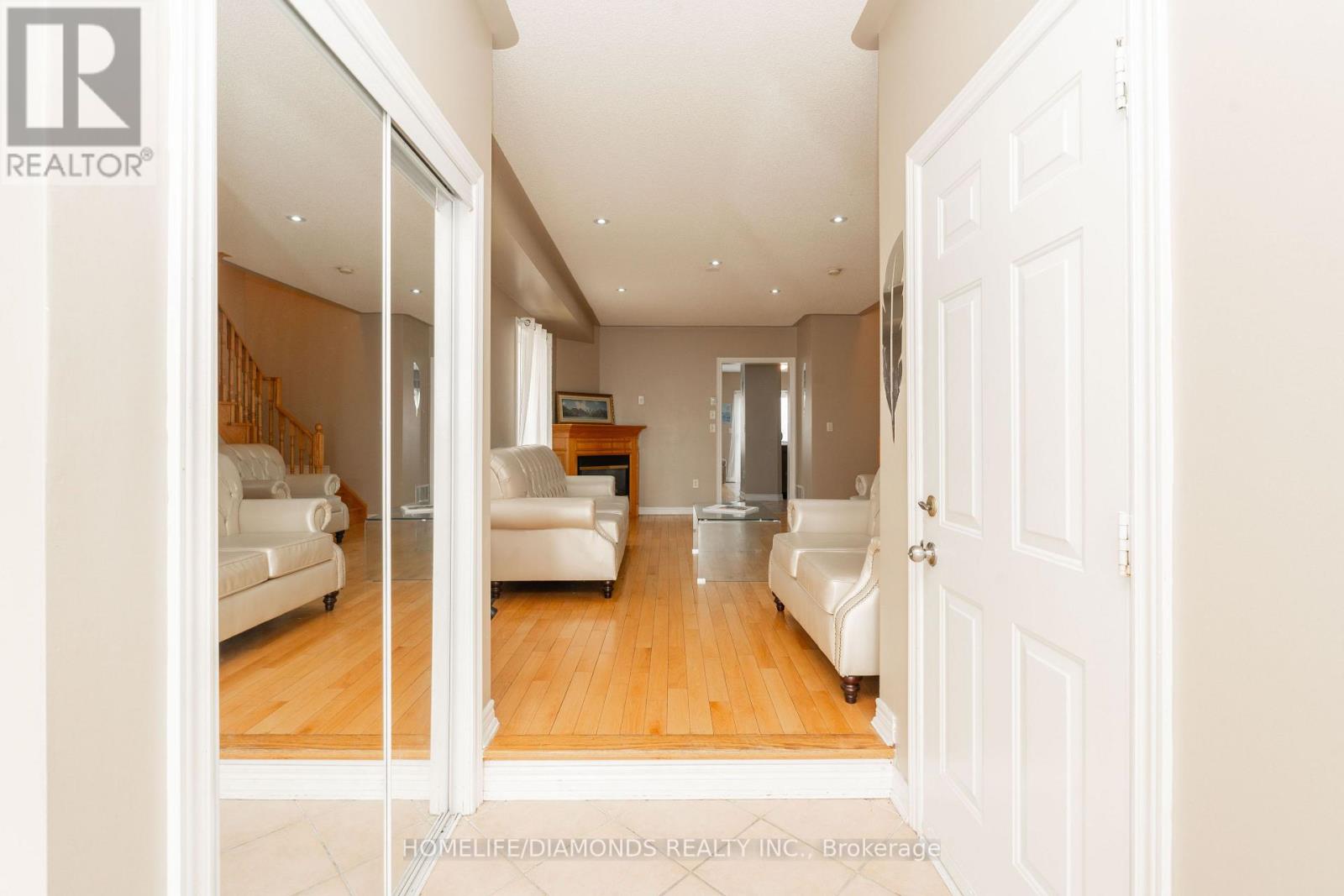 7173 VILLAGE WALK