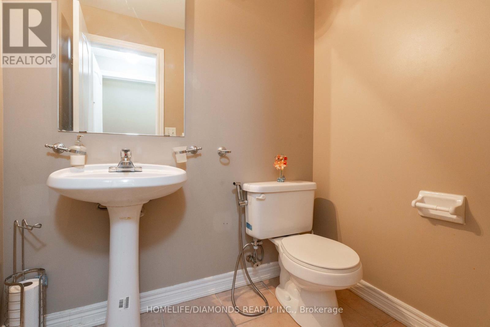 7173 VILLAGE WALK