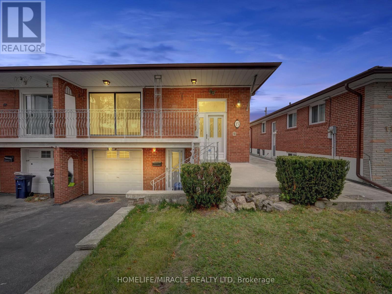 15 GRENADINE CRT