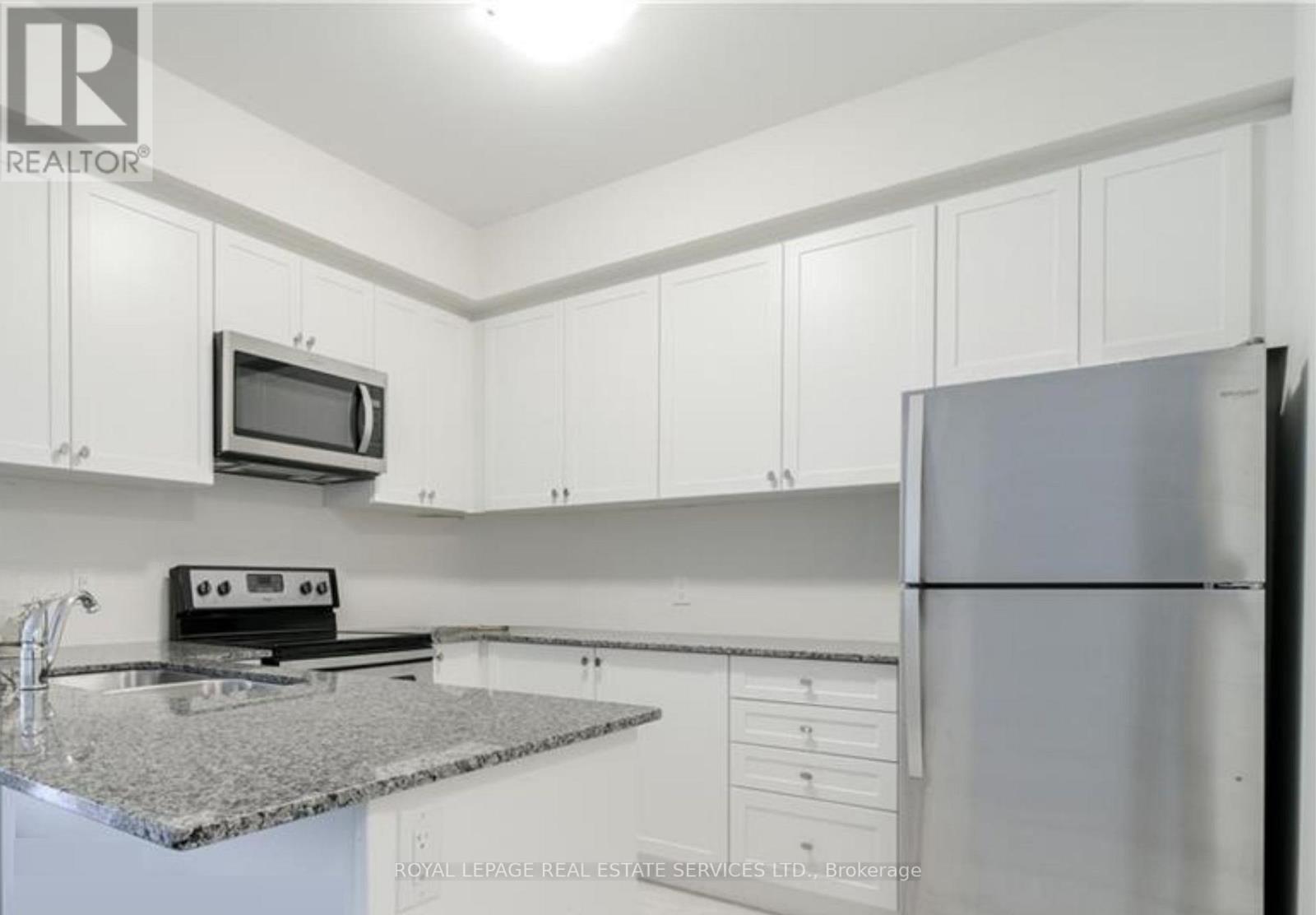 #205 -2388 KHALSA GATE, #205