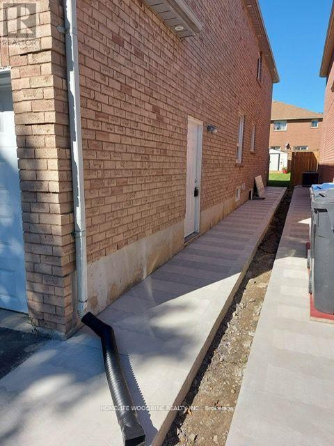 #BSMT -210 ECCLESTONE DR, #Bsmt
