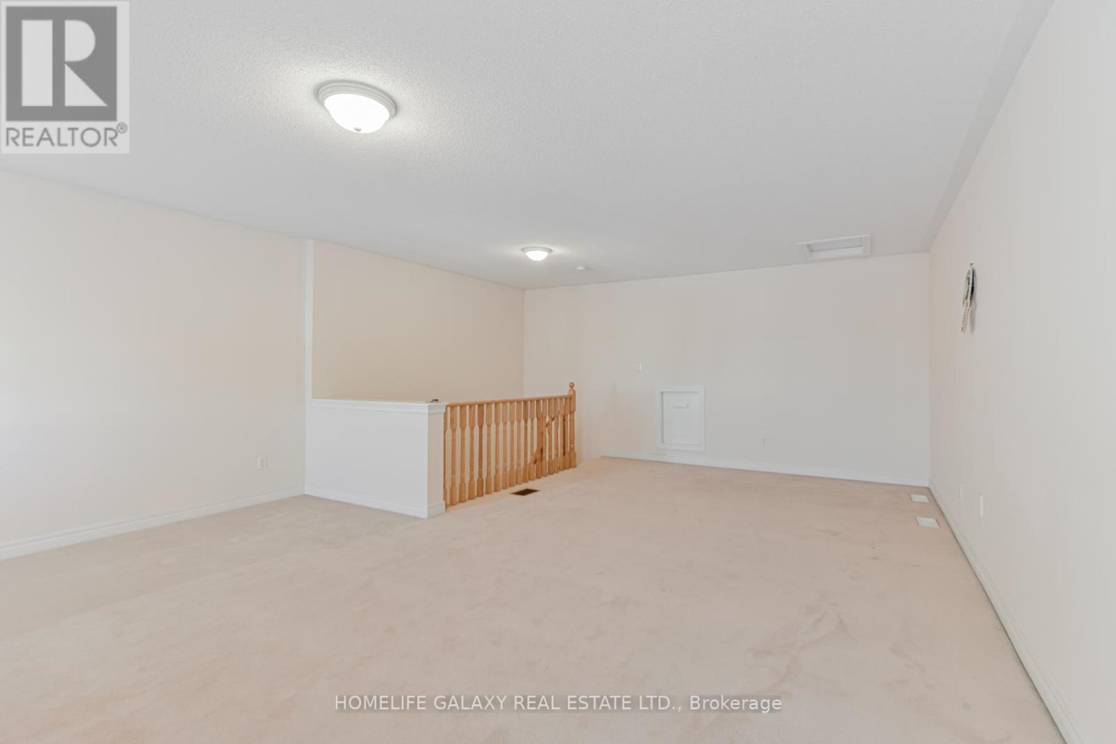 6 BOWSFIELD RD