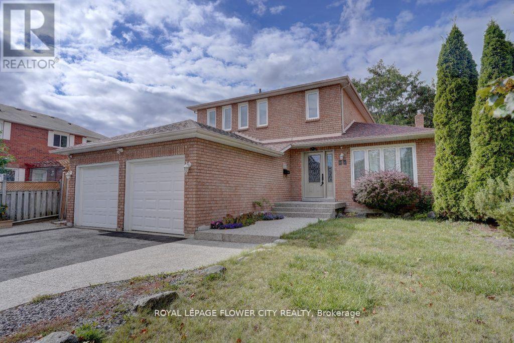 34 BRISTOL AVE S