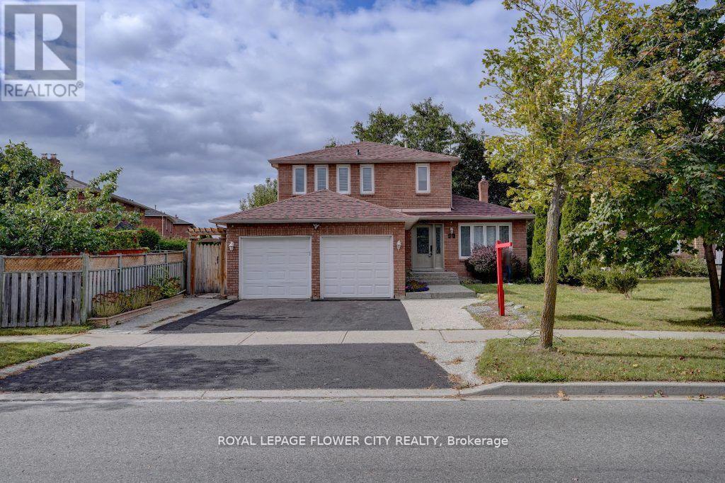 34 BRISTOL AVE S