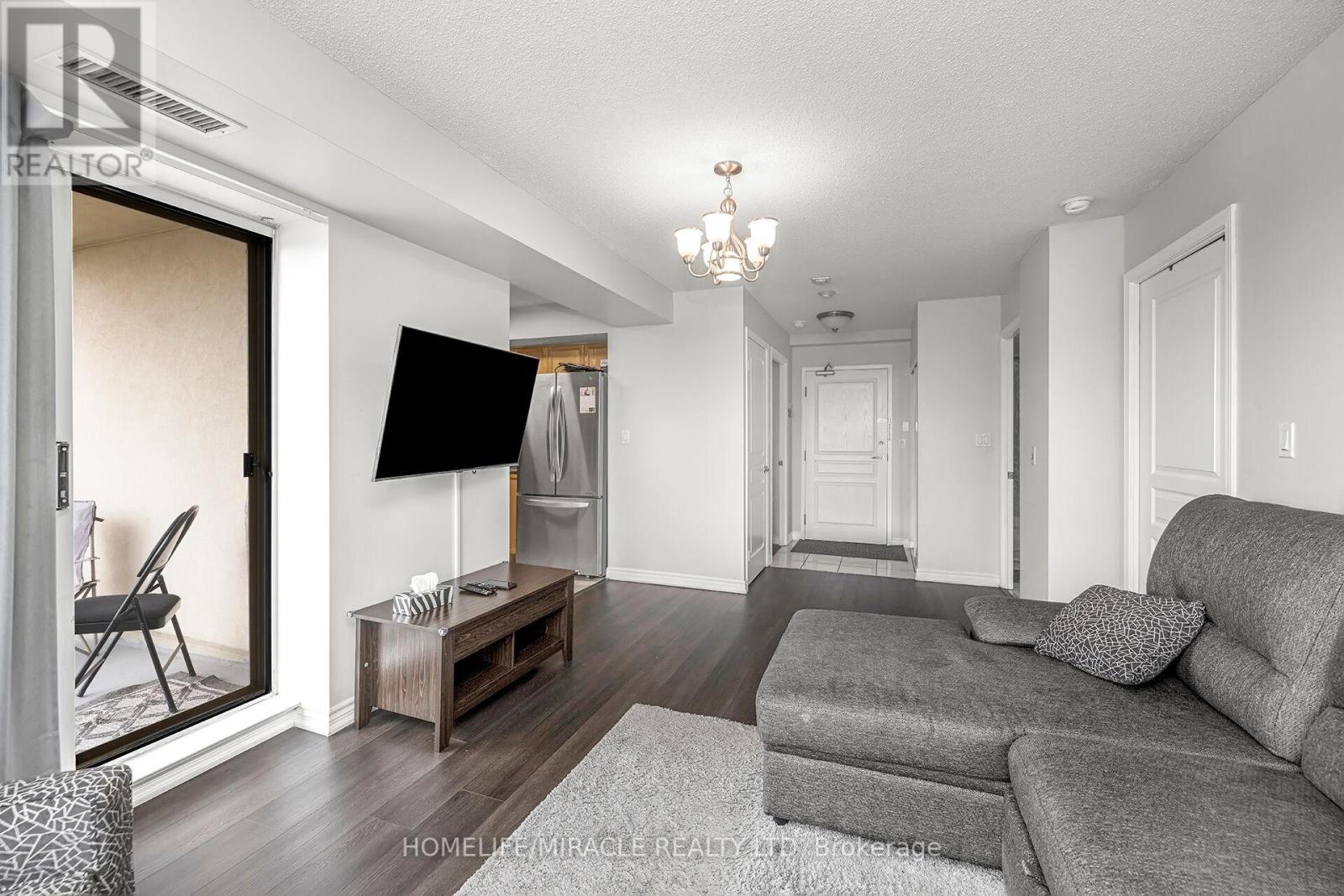 #314 -300 RAY LAWSON BLVD, #314