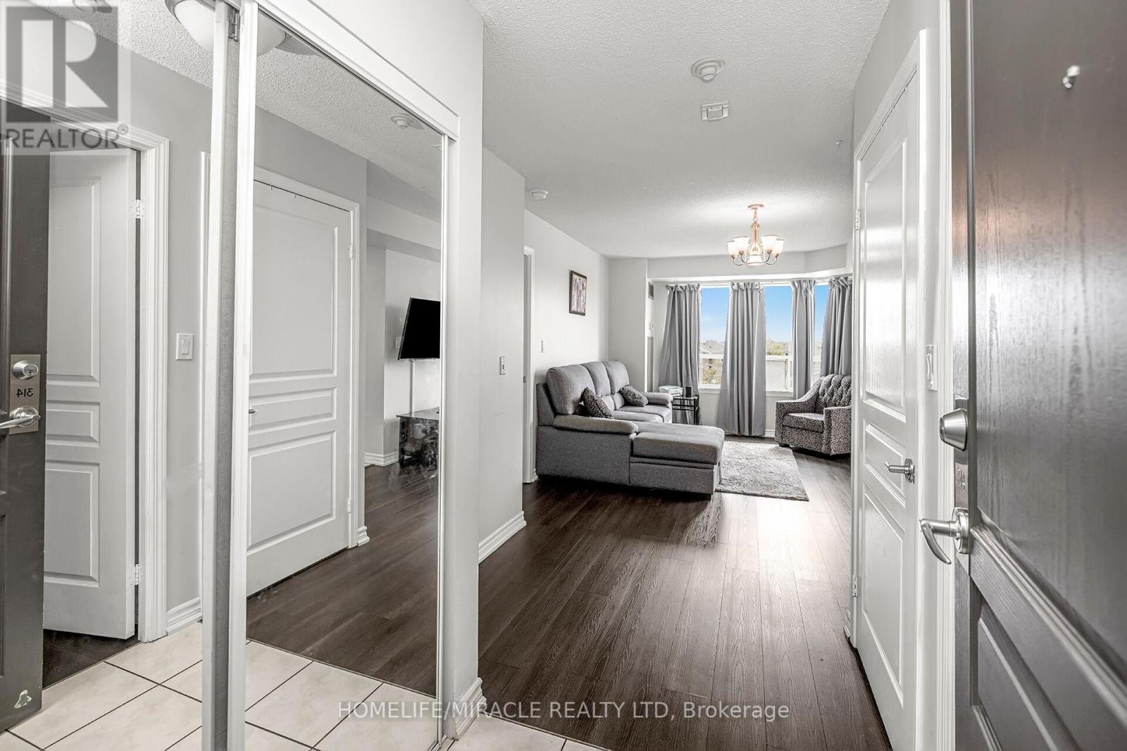 #314 -300 RAY LAWSON BLVD, #314