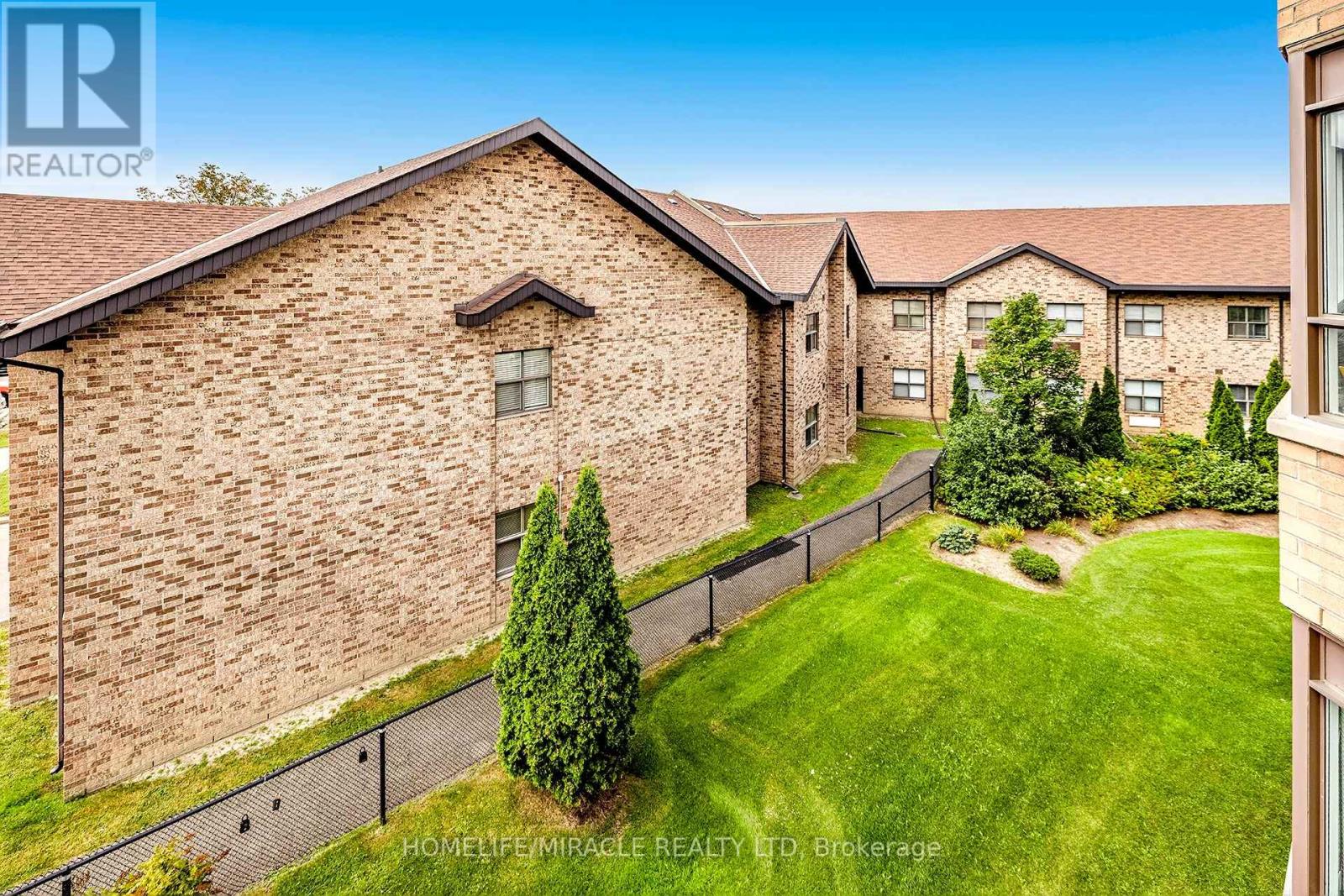 #314 -300 RAY LAWSON BLVD, #314