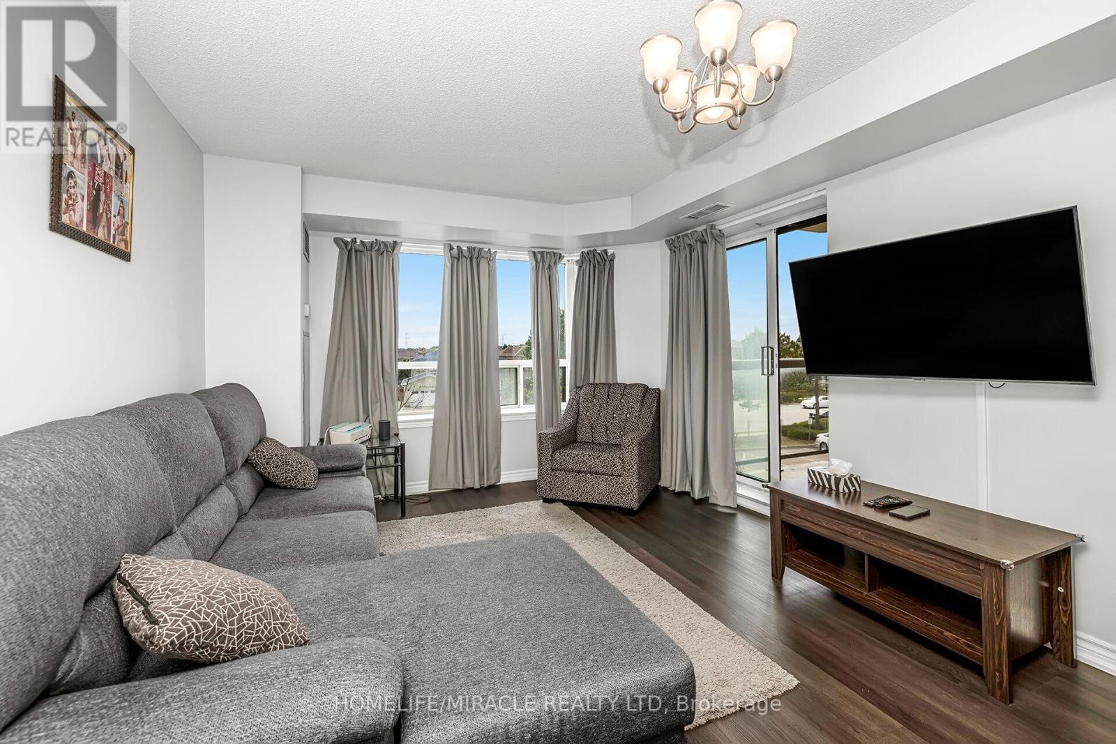#314 -300 RAY LAWSON BLVD, #314