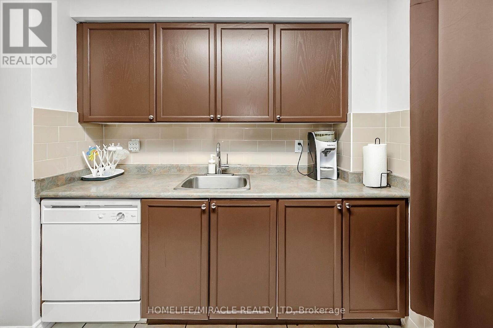 #314 -300 RAY LAWSON BLVD, #314