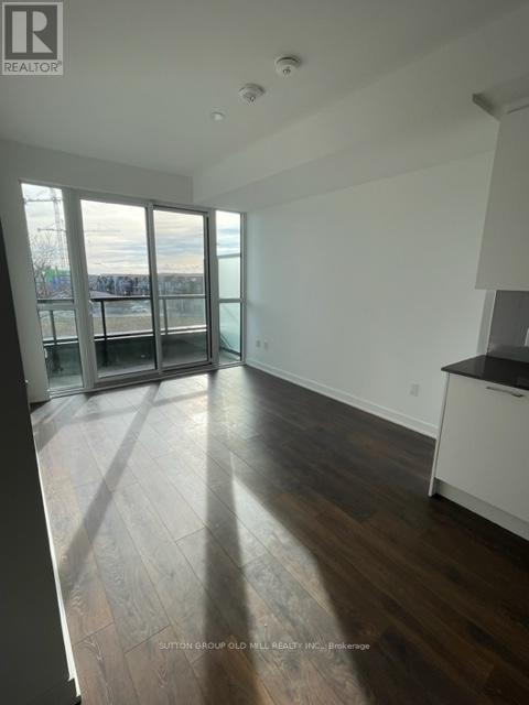 #215 -3005 PINE GLEN RD, #215