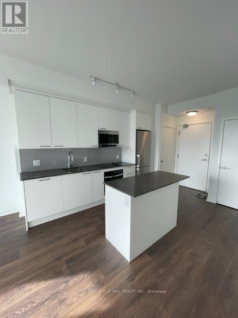 #215 -3005 PINE GLEN RD, #215