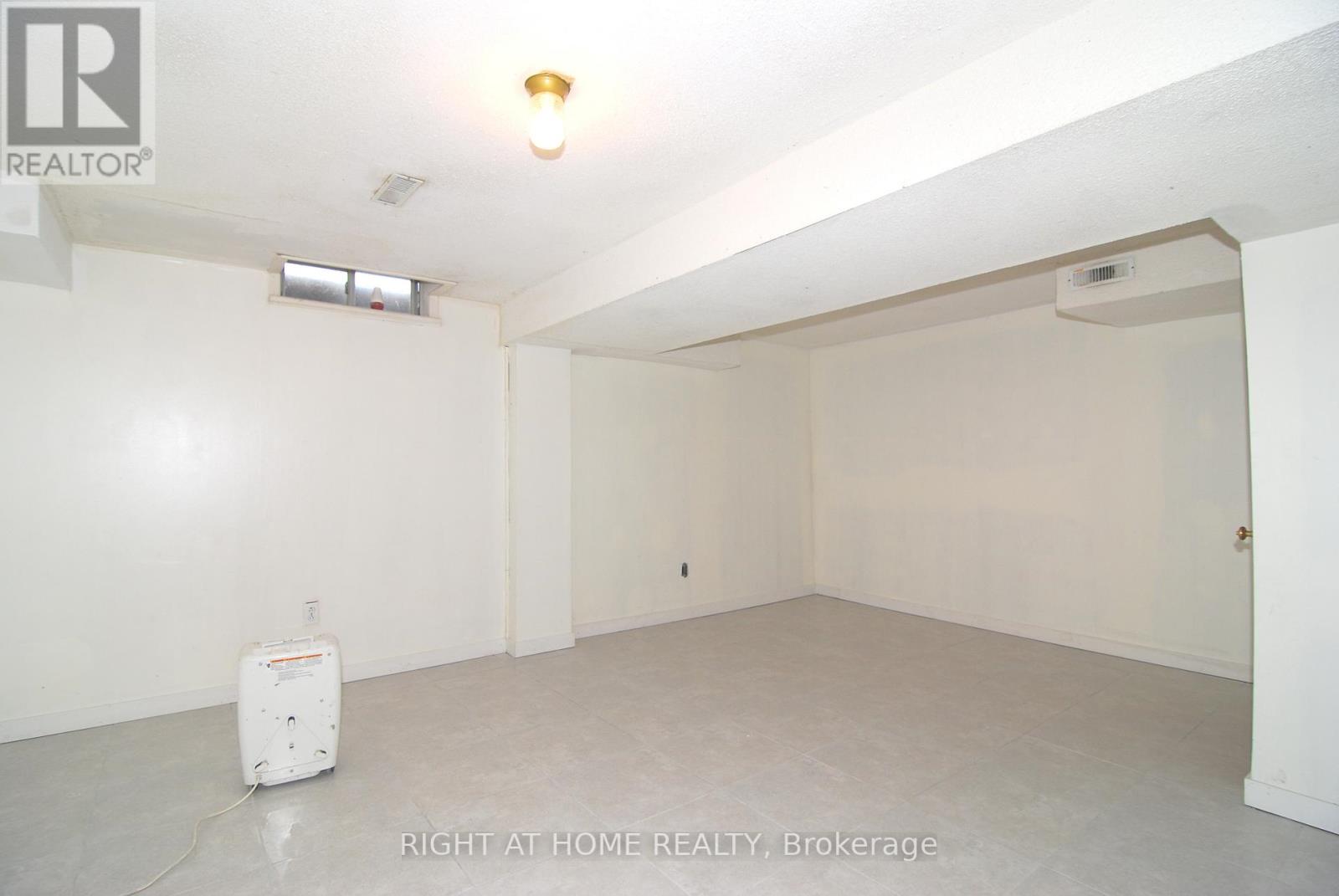 158 TOBA CRES
