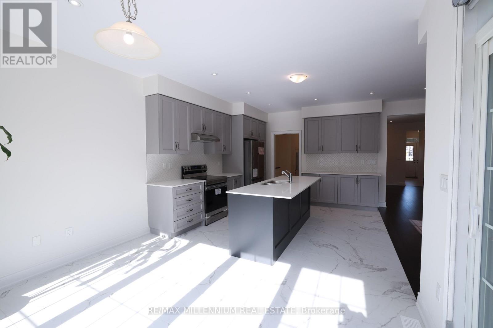 58 WORKGREEN PKWY W