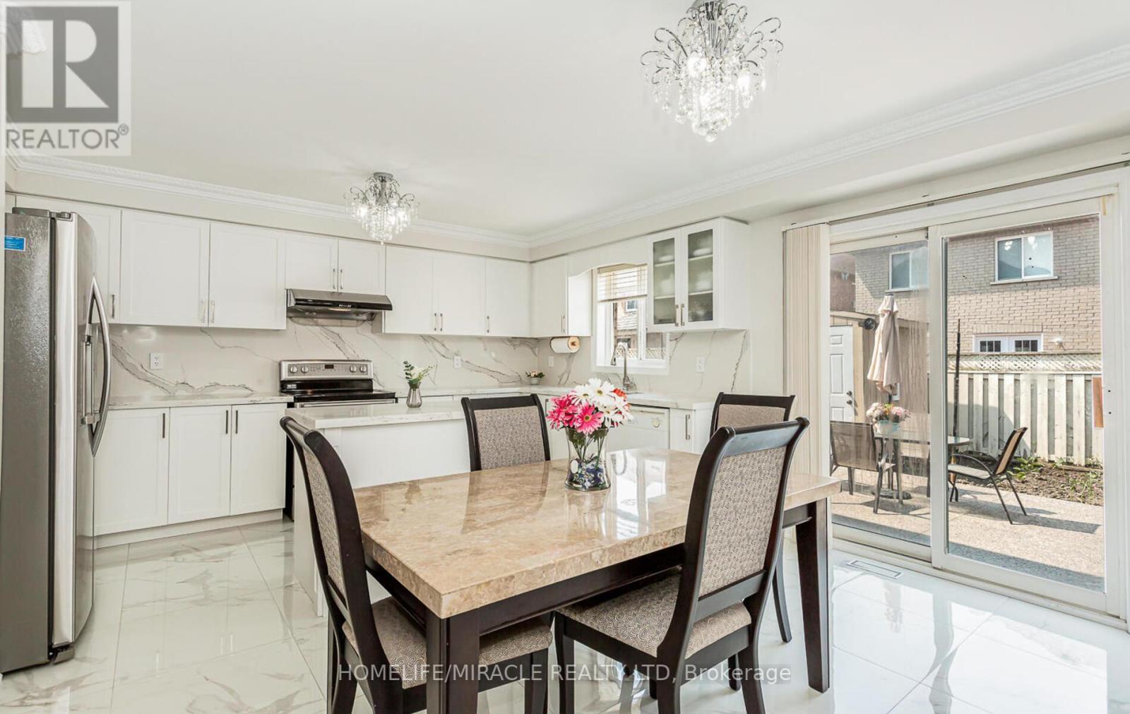 47 RIVER ROCK CRES