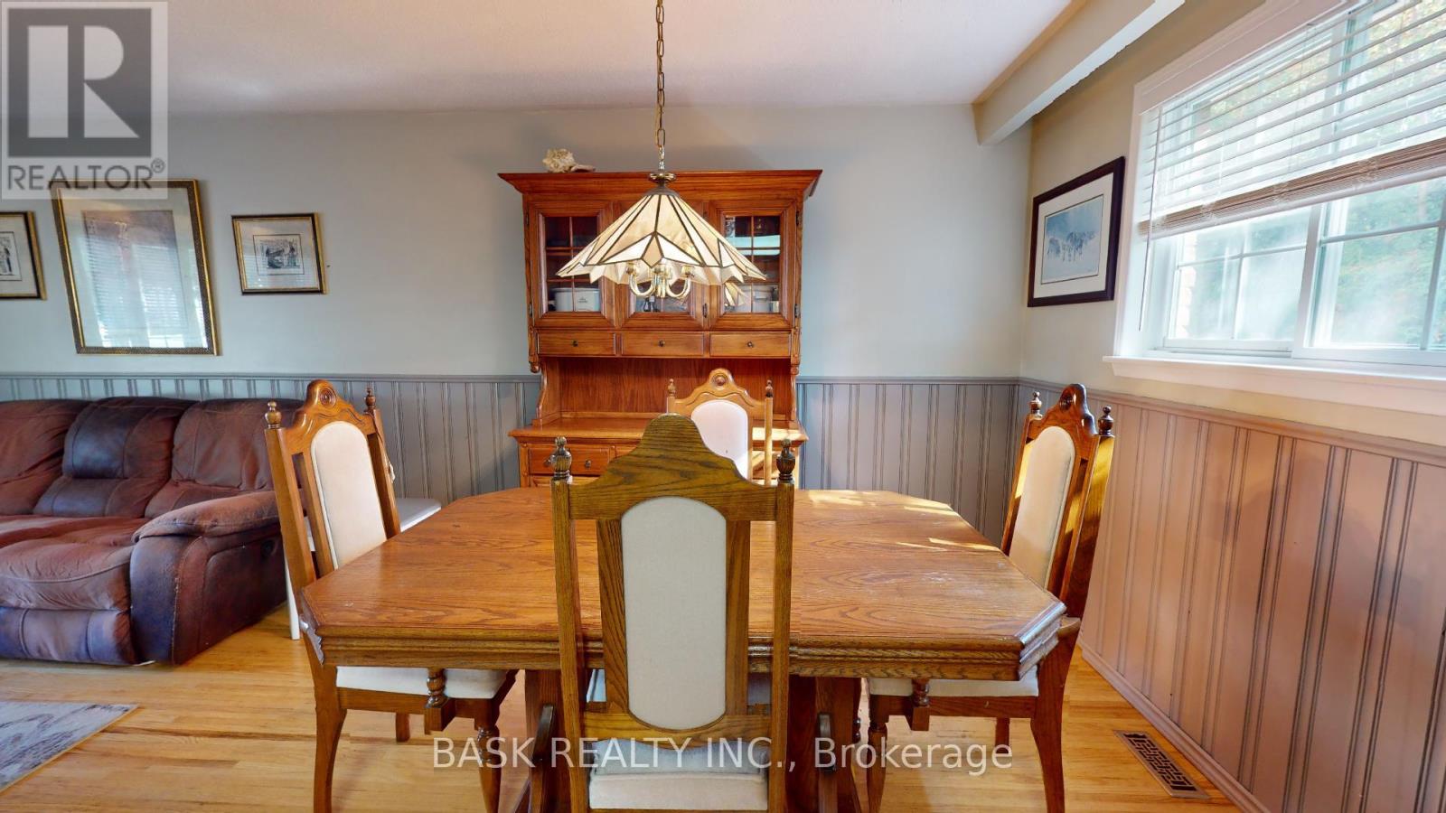 1 GENEVA CRES