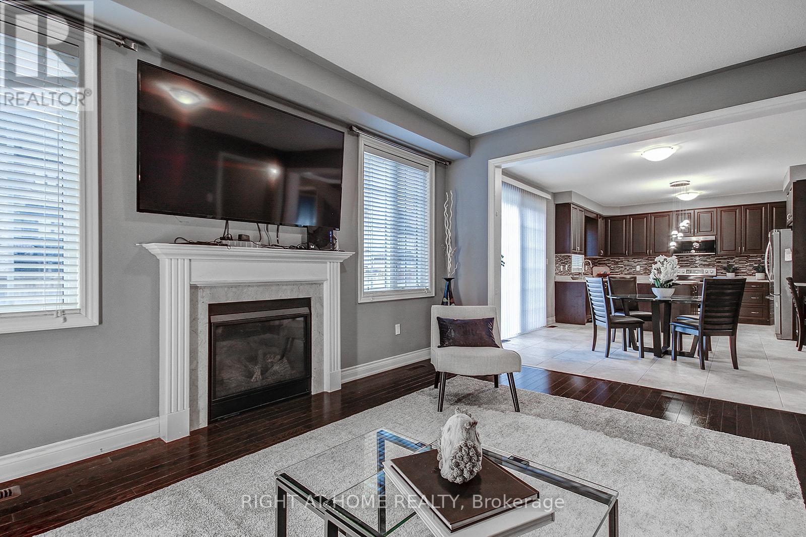 40 SQUIRE ELLIS DR
