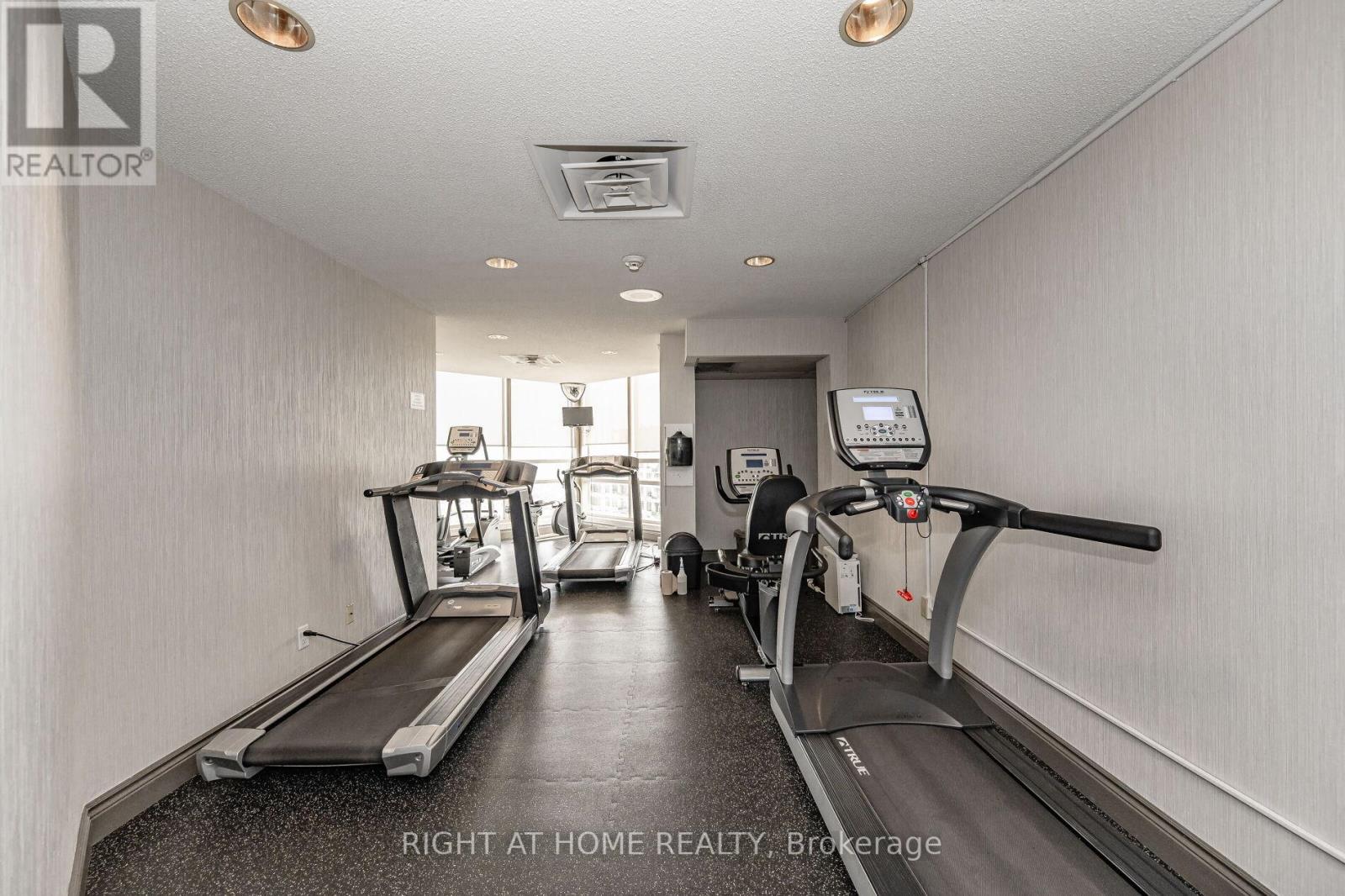 #503 -45 KINGSBRIDGE GARDEN CIRC, #503