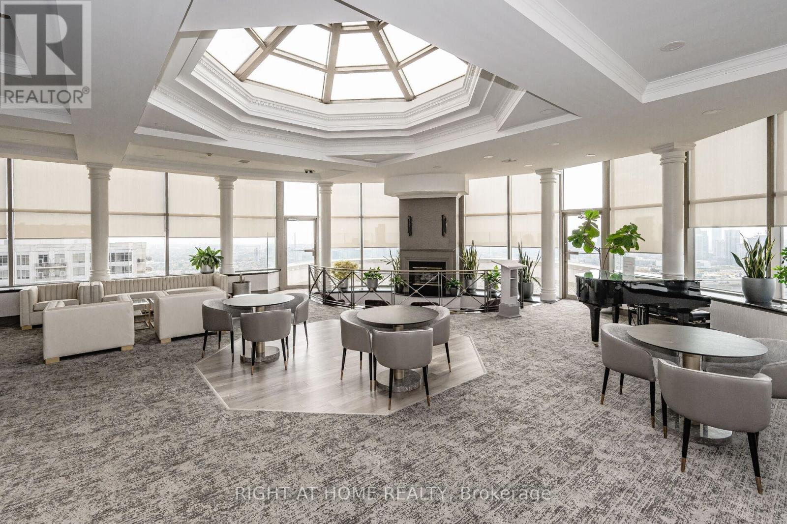 #503 -45 KINGSBRIDGE GARDEN CIRC, #503