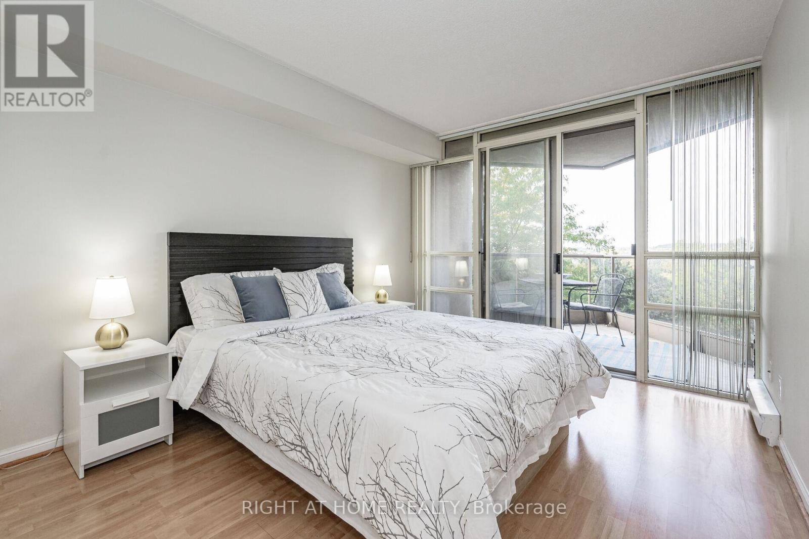 #503 -45 KINGSBRIDGE GARDEN CIRC, #503