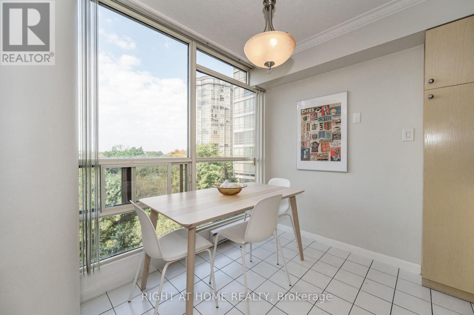 #503 -45 KINGSBRIDGE GARDEN CIRC, #503