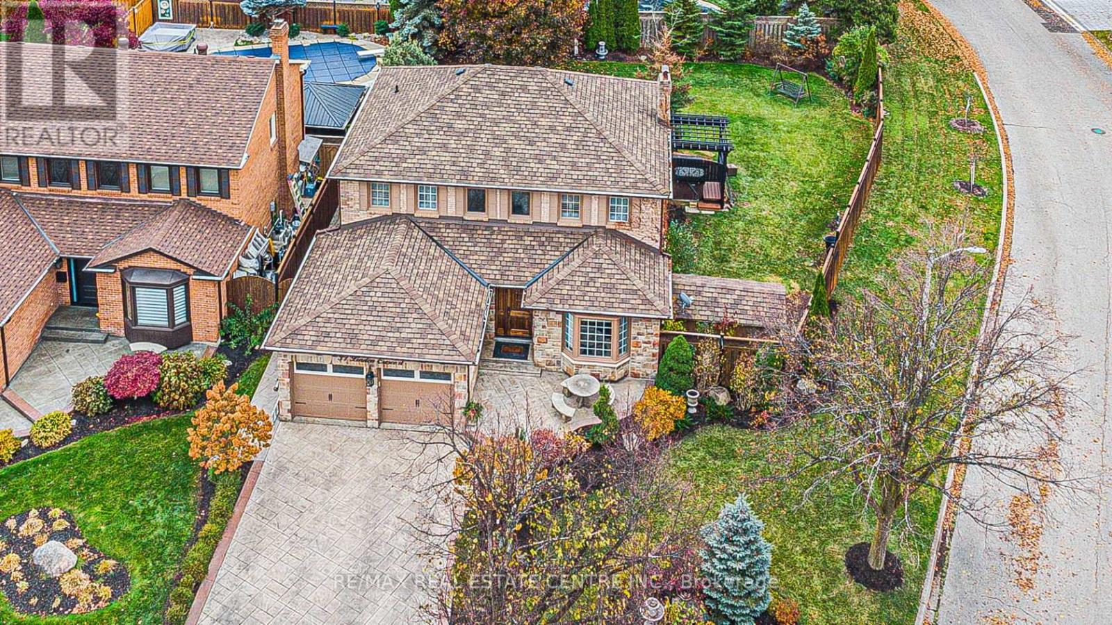 31 LINDEN CRES