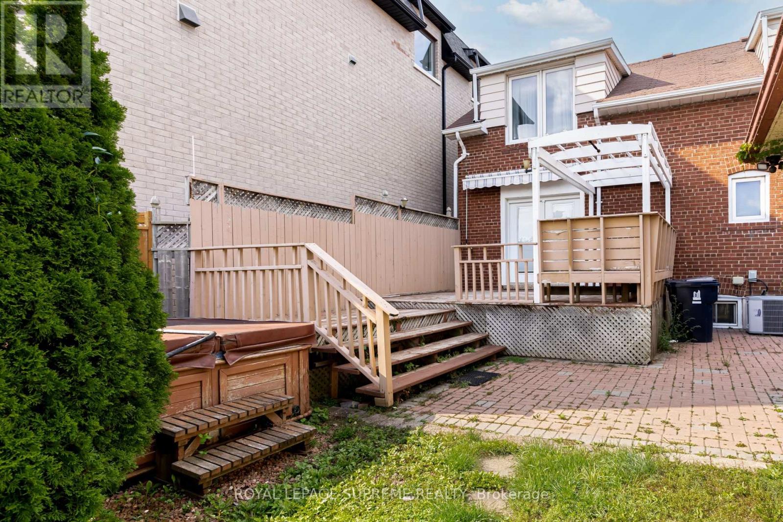 339 RANEE AVE
