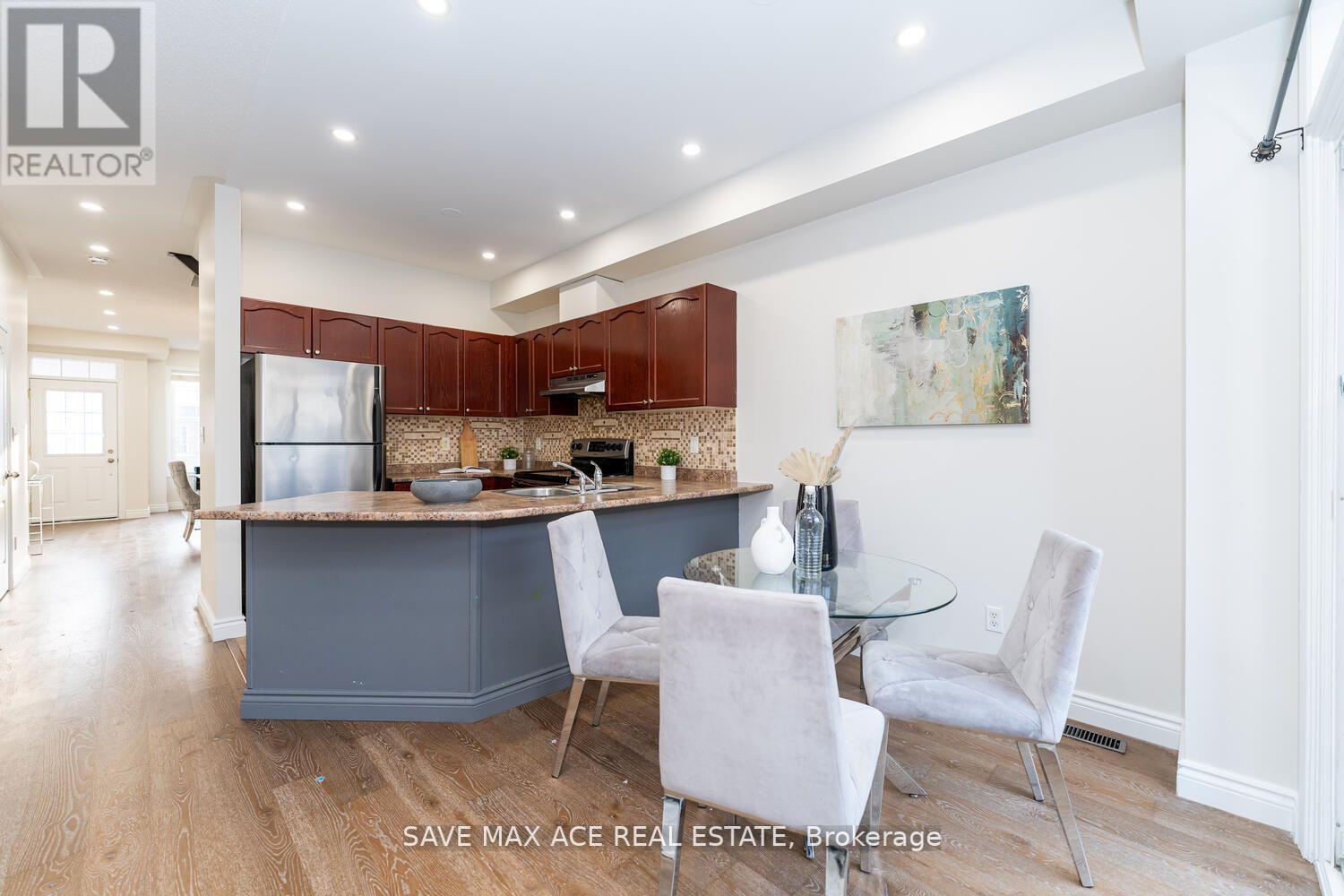 59 TOTTEN DR