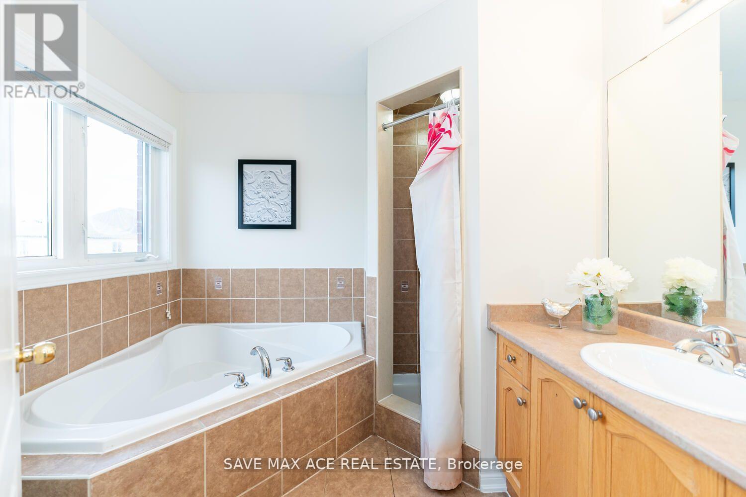 59 TOTTEN DR