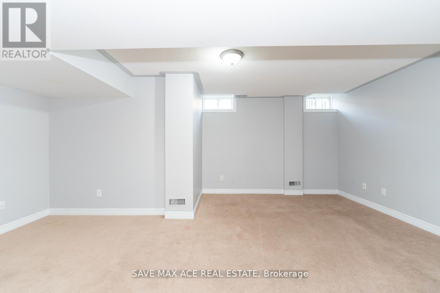 59 TOTTEN DR