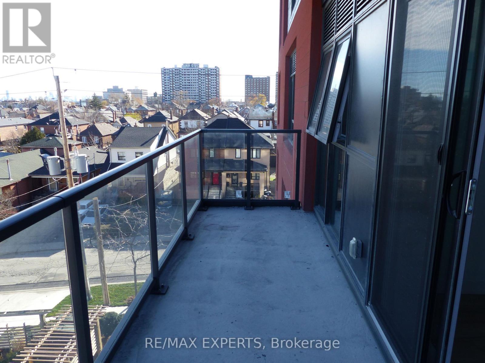 #517 -2433 DUFFERIN ST, #517
