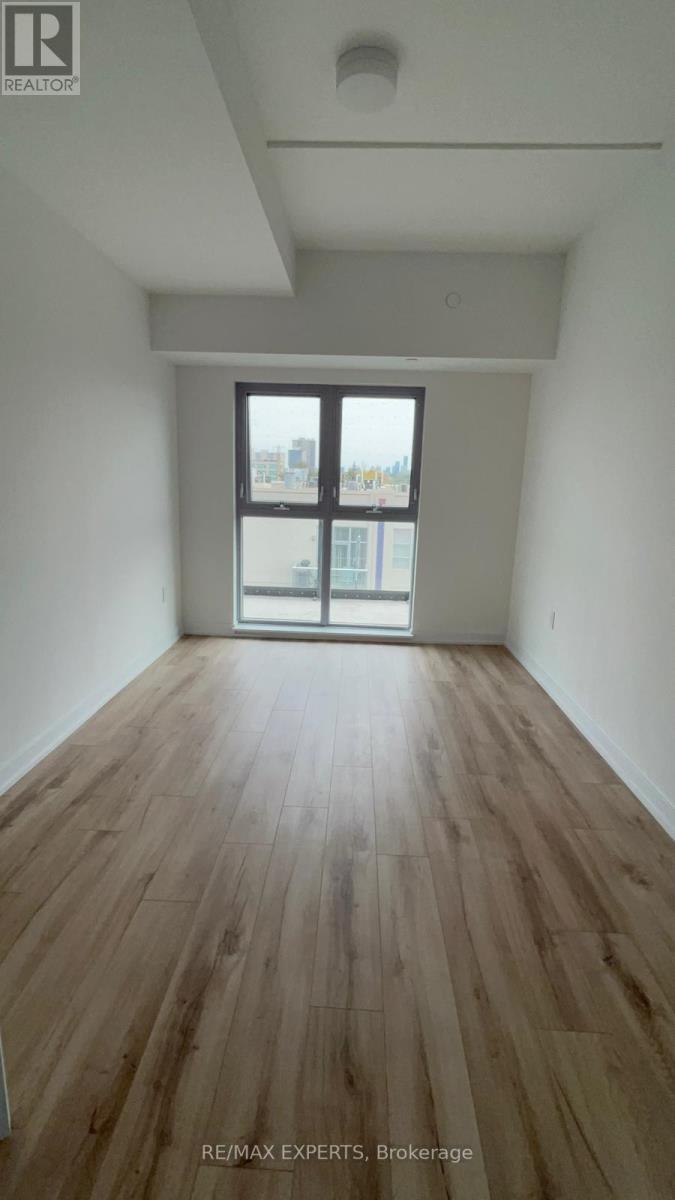 #517 -2433 DUFFERIN ST, #517