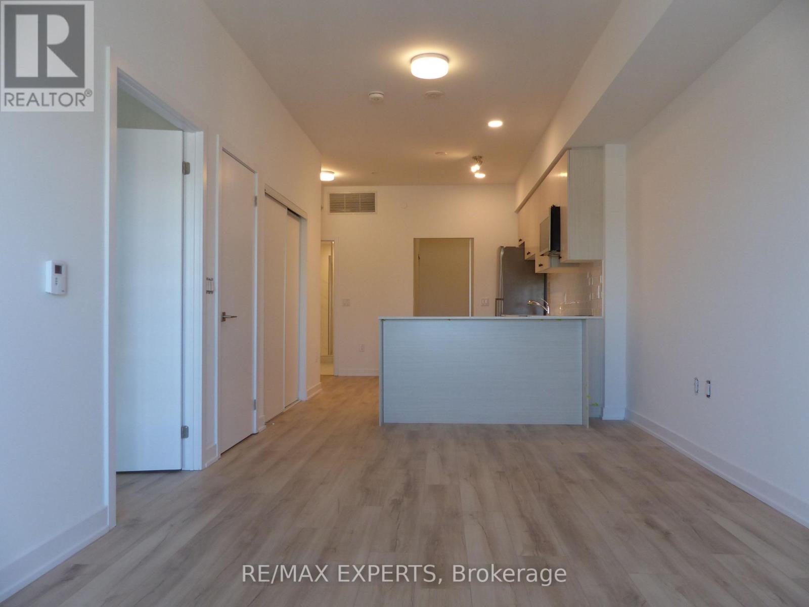 #517 -2433 DUFFERIN ST, #517