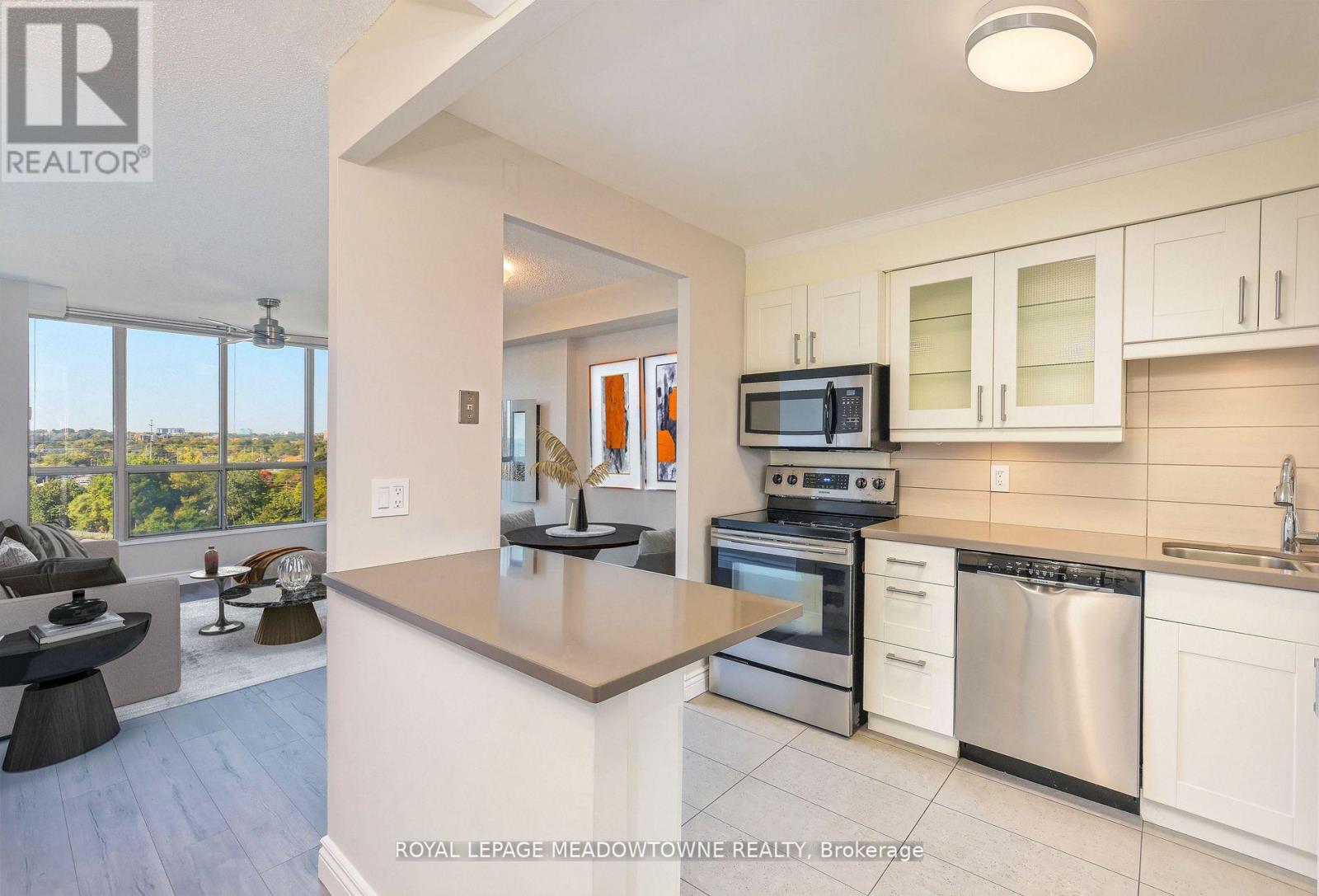 #1012 -1110 WALDEN CIRC, #1012