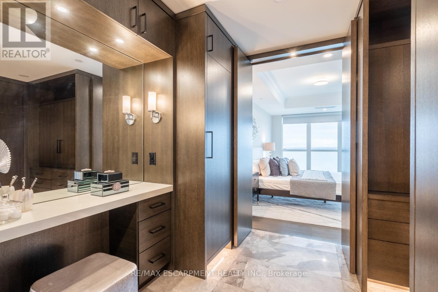 #509 -2060 LAKESHORE RD, #509