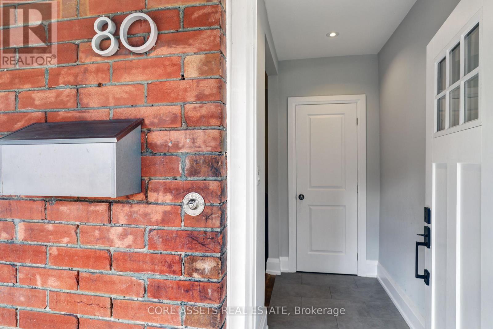 #MAIN -80 MARION ST, #Main