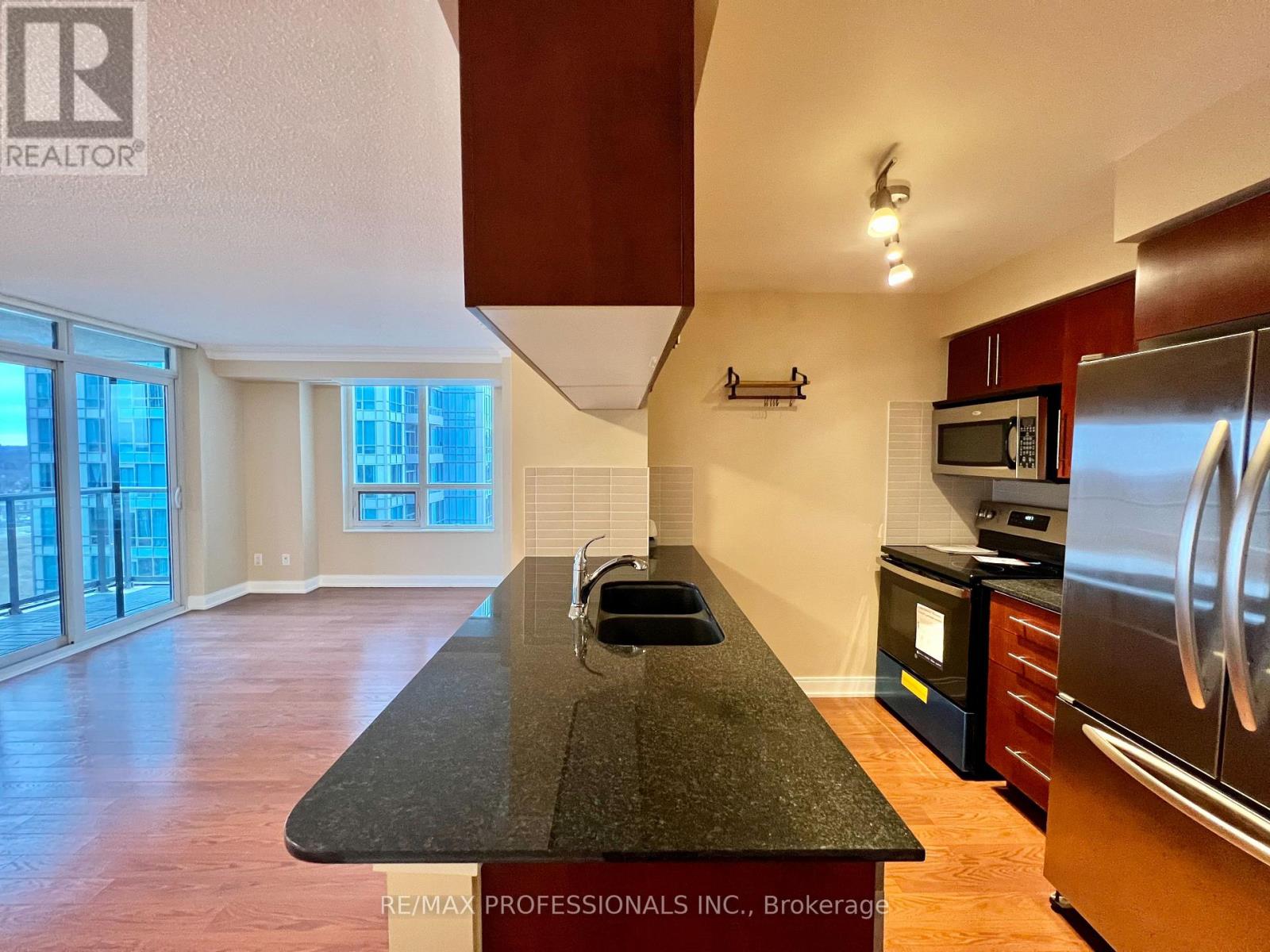 #1548 -25 VIKING LANE, #1548