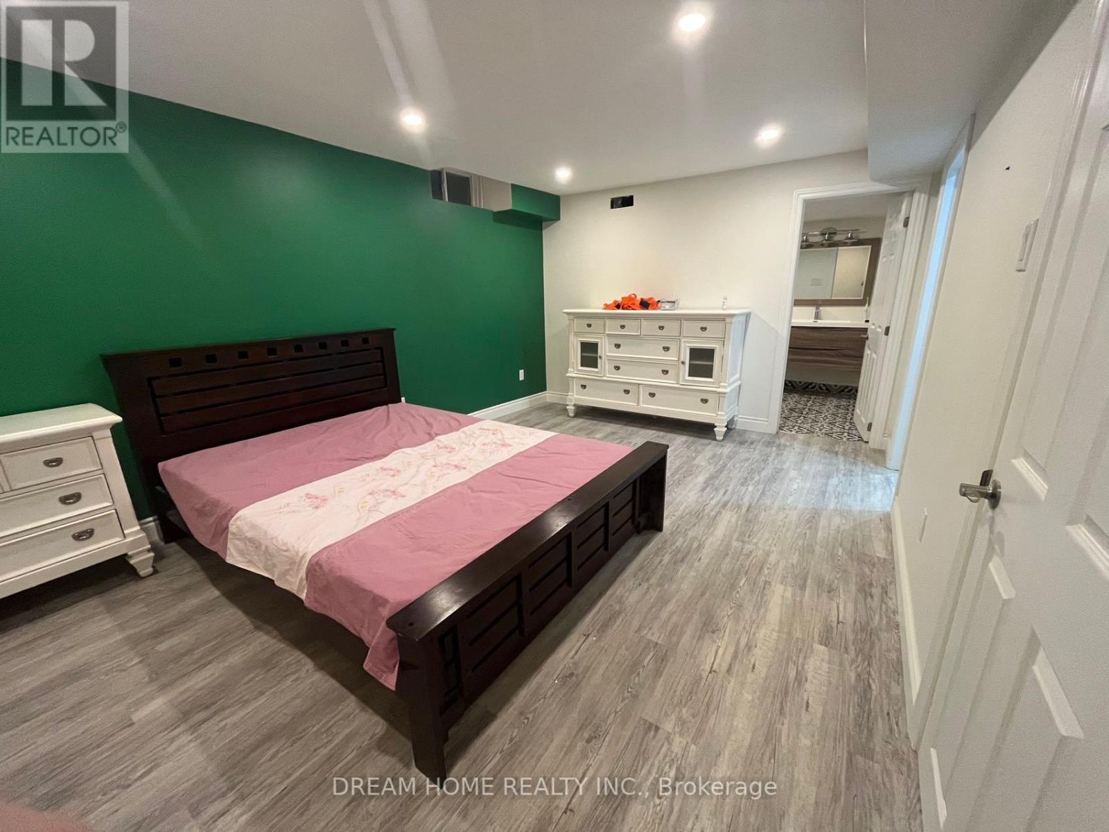 #LOWER -5444 HERITAGE HILLS BLVD, #Lower