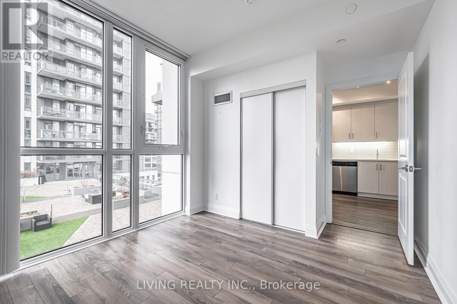 #510 -17 ZORRA ST, #510