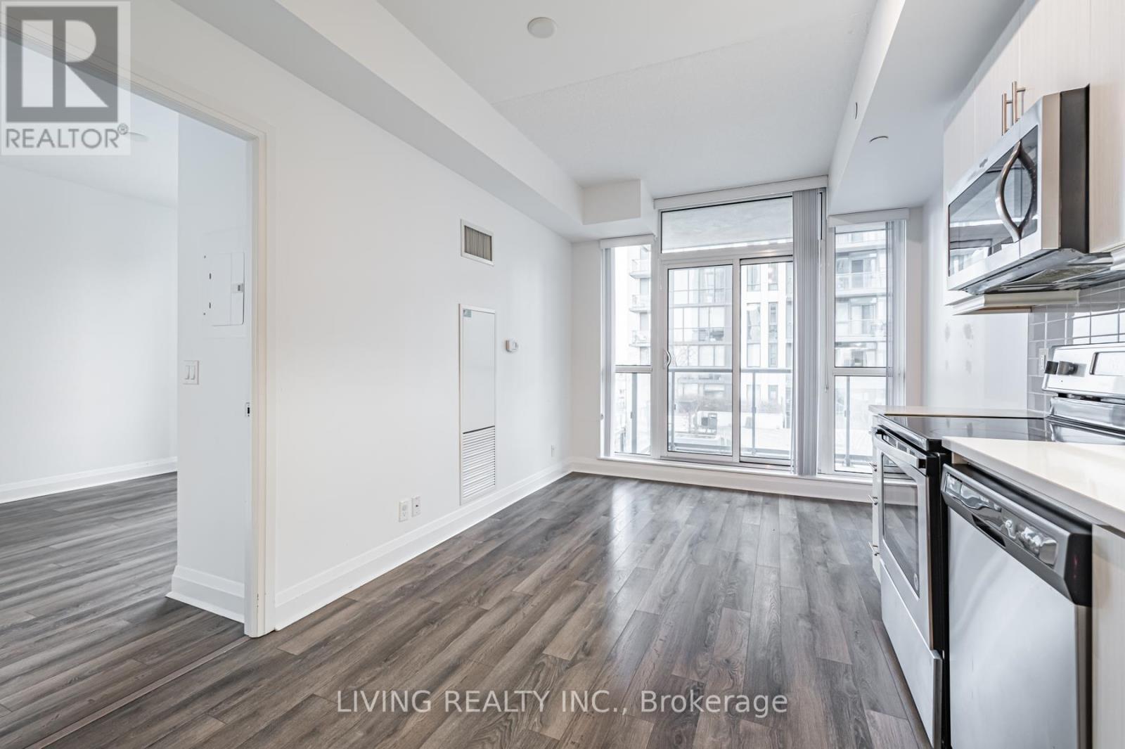 #510 -17 ZORRA ST, #510