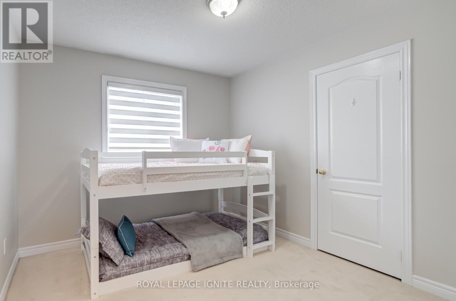 257 CRESTHAVEN RD