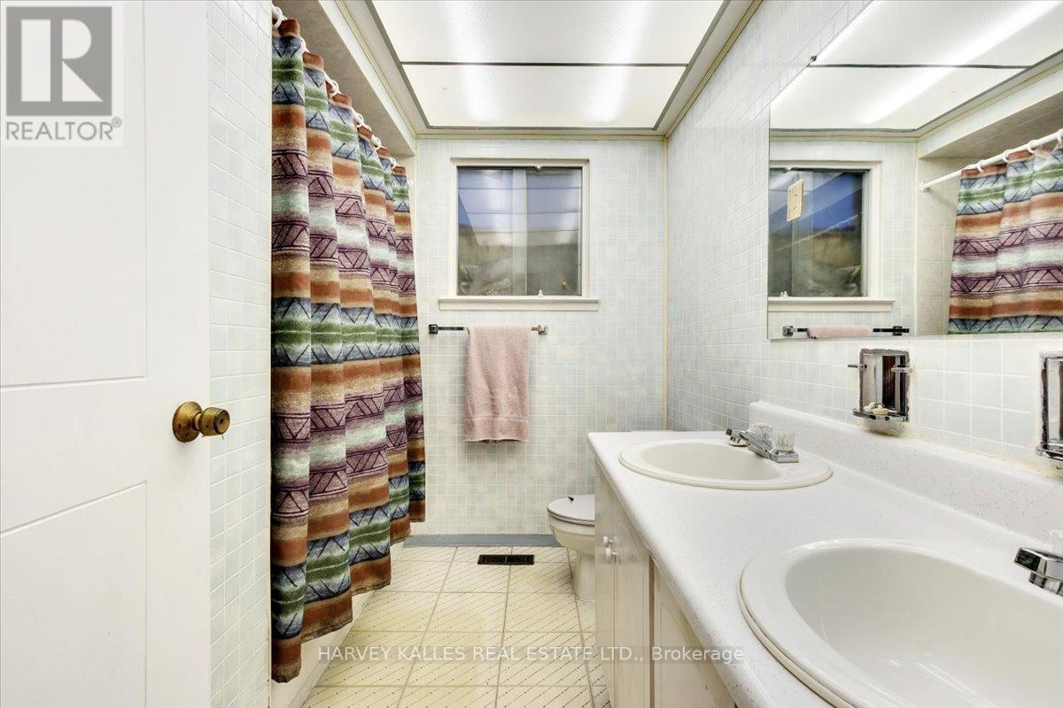 31 MADRON CRES
