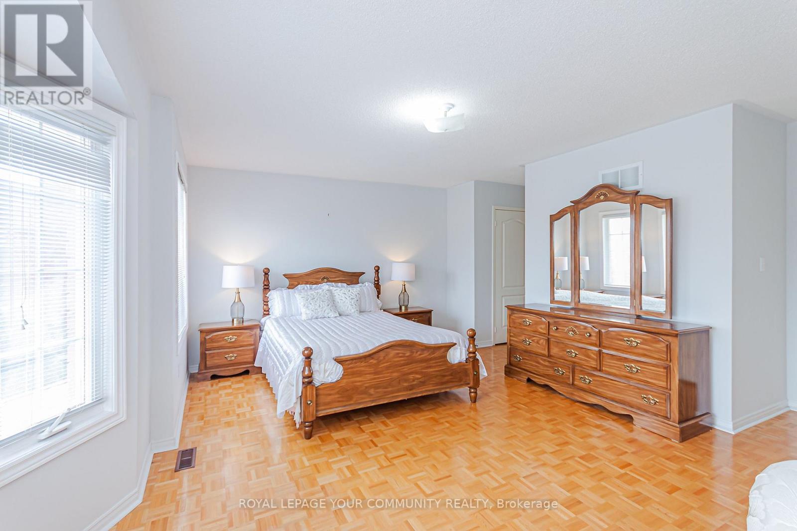 51 SECLUSION CRES